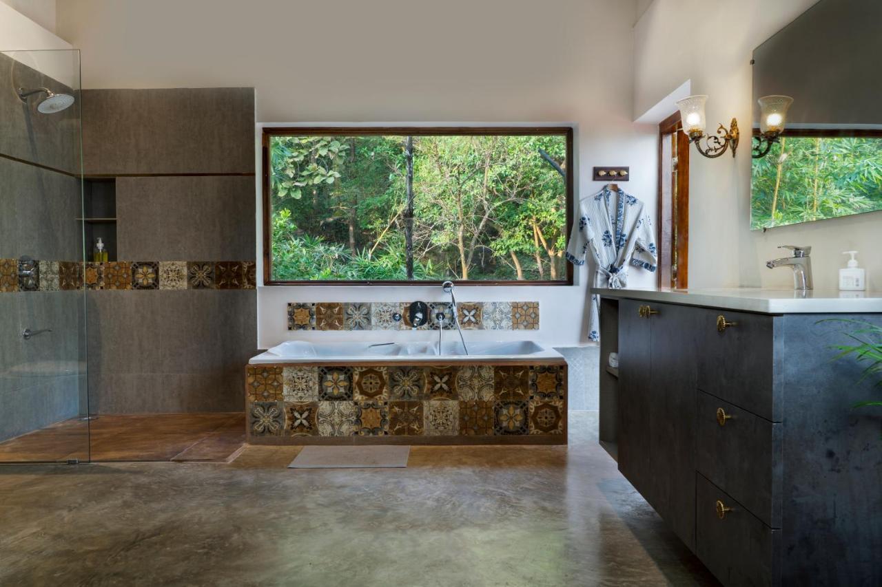 Lermitage Farms Kashid Alibaug Villa Ngoại thất bức ảnh